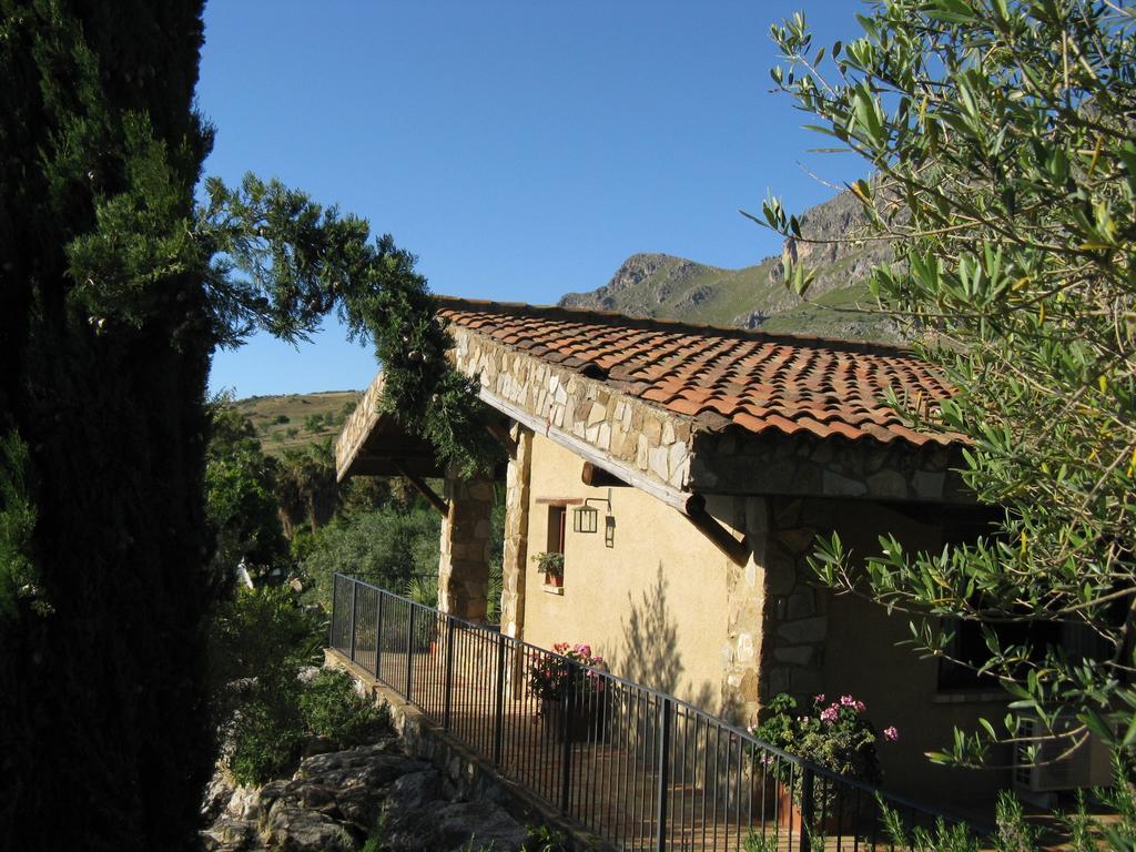 Villa Crapa Licca Ventimiglia di Sicilia Exterior foto