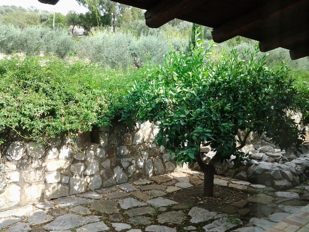 Villa Crapa Licca Ventimiglia di Sicilia Exterior foto