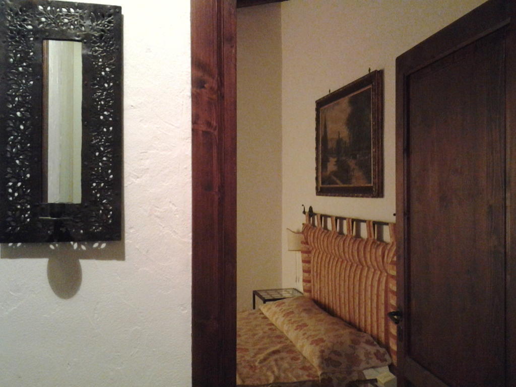 Villa Crapa Licca Ventimiglia di Sicilia Zimmer foto