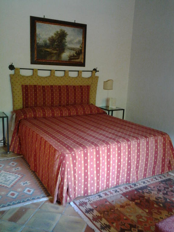 Villa Crapa Licca Ventimiglia di Sicilia Zimmer foto